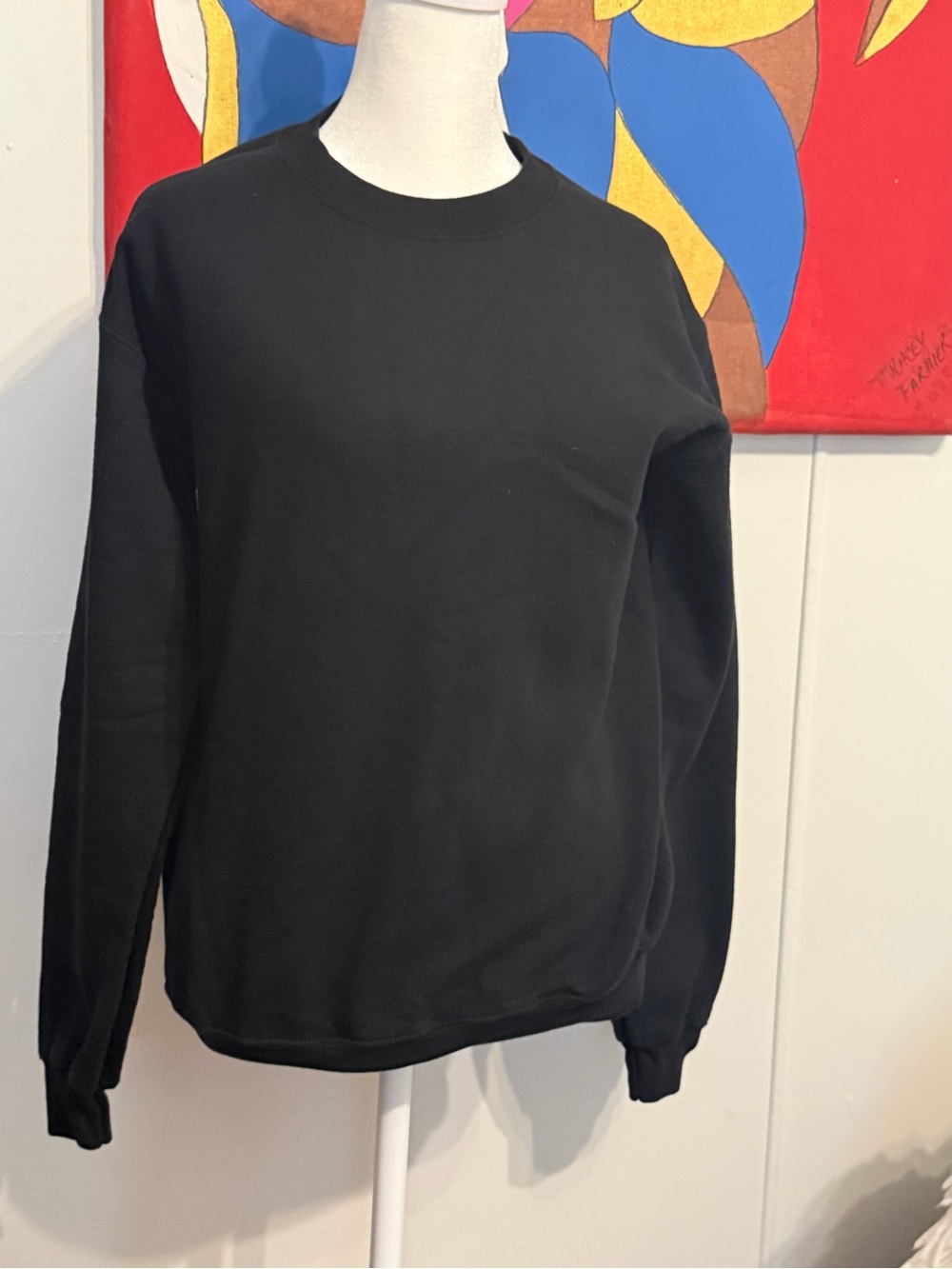 Pretty Little Thing black sweatshirt